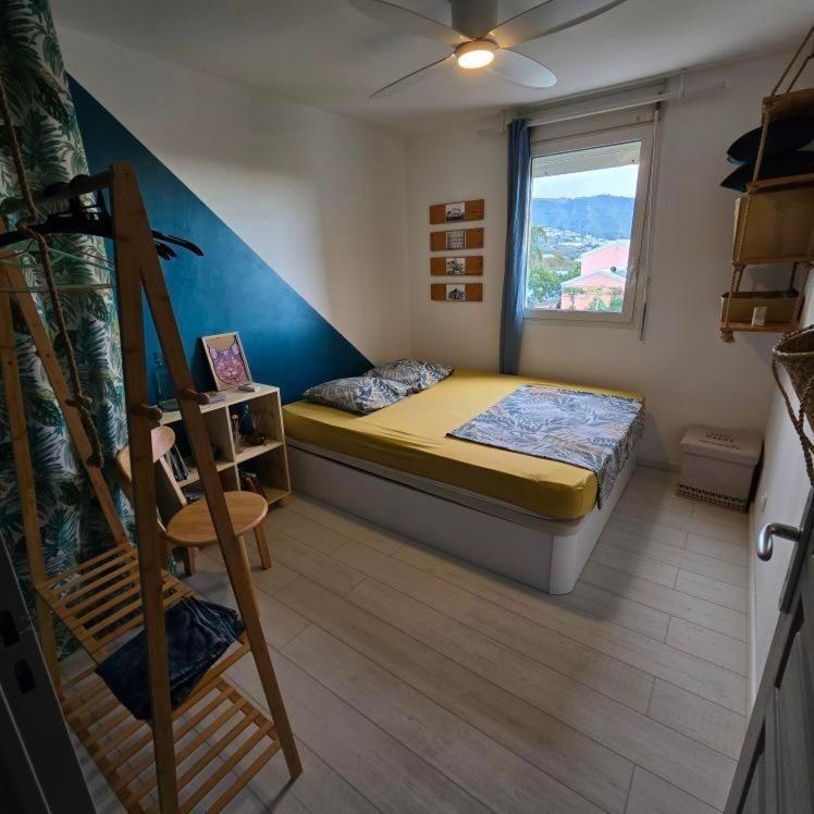 Chambre Chez L'Habitant Cosy Et Moderne, Vue Sur Montagne แซงต์-เดอนี ภายนอก รูปภาพ